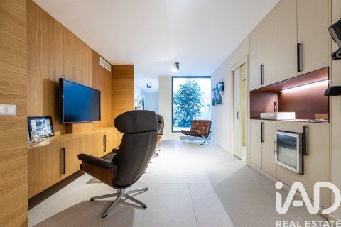 Propiedad comercial de 293 m² en alquiler en Sabadell, Barcelona, Cataluña, Spain № 5114 - foto 25