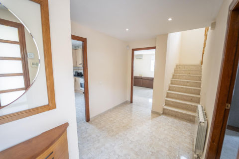 Купить дом в Кома-Руга, Испания с 6 комнат, № 1592 - фото 3