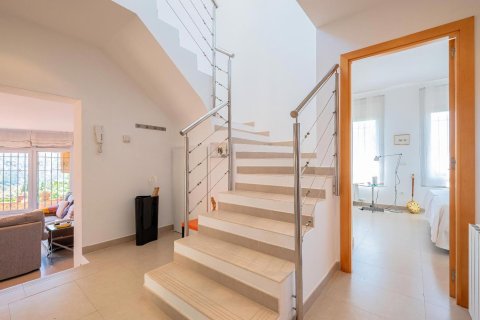 Купить дом в Льяфранк, Испания с 5 комнат, № 1597 - фото 17