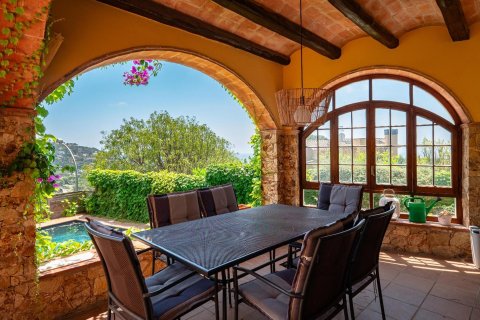 Купить дом в Льяфранк, Испания с 5 комнат, № 1597 - фото 30