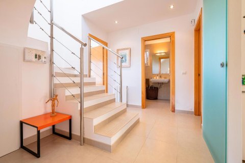 Купить дом в Льяфранк, Испания с 5 комнат, № 1597 - фото 16