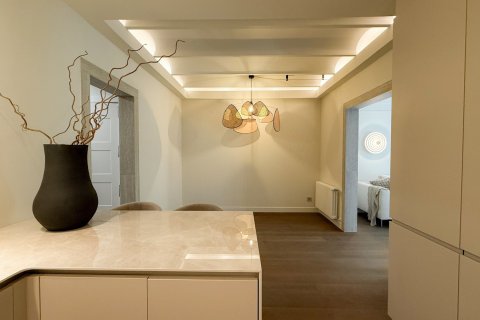 Apartamento de 3 dormitorios en venta en Barcelona, Cataluña, Spain № 1595 - foto 14