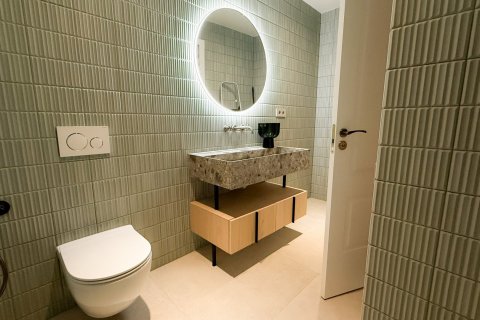 Apartamento de 3 dormitorios en venta en Barcelona, Cataluña, Spain № 1595 - foto 27