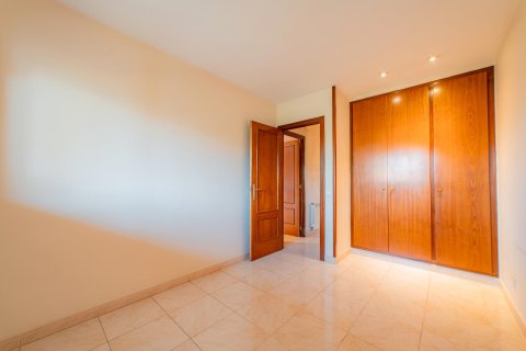 Купить дом в Вилассар-де-Мар, Испания с 5 комнат, 290м², № 1596 - фото 9