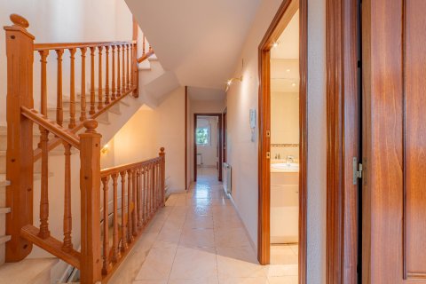 Купить дом в Вилассар-де-Мар, Испания с 5 комнат, 290м², № 1596 - фото 8