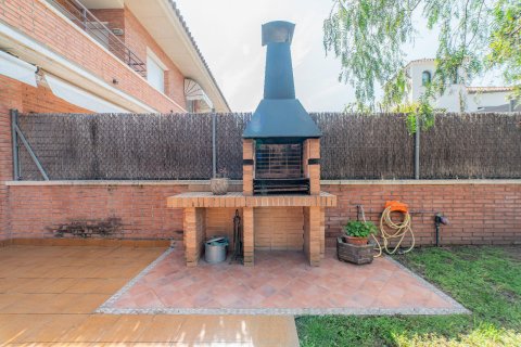 Купить дом в Вилассар-де-Мар, Испания с 5 комнат, 290м², № 1596 - фото 21