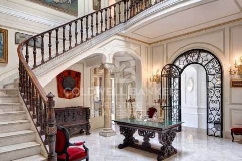Купить дом в Барселона, Испания с 7 спален, 1200м², № 7994 - фото 3