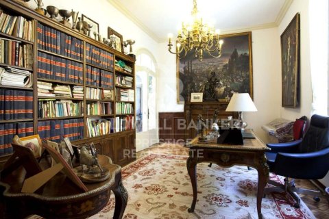 Купить дом в Барселона, Испания с 7 спален, 1200м², № 7994 - фото 9