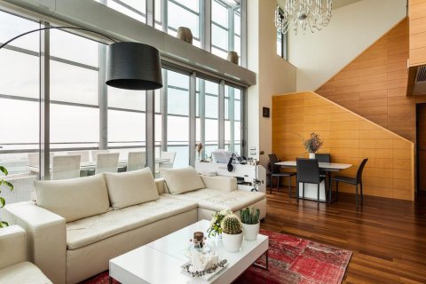 Apartamento de 3 dormitorios en venta en Barcelona, Cataluña, Spain № 1152 - foto 10