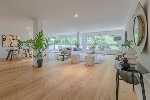 Apartamento de 5 dormitorios en venta en Barcelona, Cataluña, Spain № 1153 - foto 11