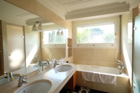 Купить виллу в Барселона, Испания с 8 спален, 520м², № 1154 - фото 15