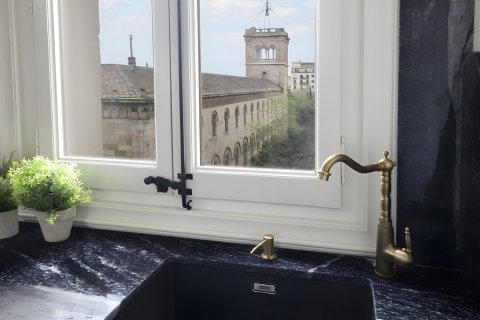 Купить квартиру в Эшампле, Испания с 3 спальни, 104м², № 1151 - фото 8