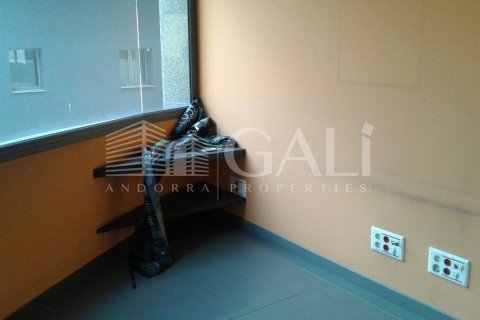 Снять в аренду коммерческую недвижимость в Андорра, Испания 200м², № 5266 - фото 7