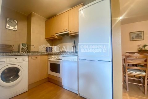 2 bedrooms apartment for rent in Principado De Andorra (Ninguna Poblacion Tiene C.P.), Lleida, Catalonia, Spain № 5267 - photo 18