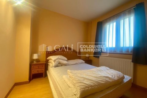 2 bedrooms apartment for rent in Principado De Andorra (Ninguna Poblacion Tiene C.P.), Lleida, Catalonia, Spain № 5267 - photo 22