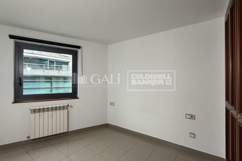 3 chambres apartment à louer à Principado De Andorra (Ninguna Poblacion Tiene C.P.), Lleida, Catalonia, Spain № 5270 - photo 15