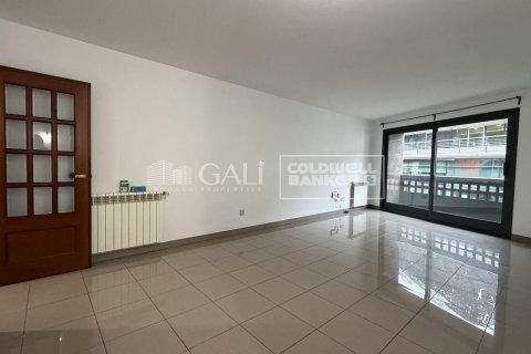 3 chambres apartment à louer à Principado De Andorra (Ninguna Poblacion Tiene C.P.), Lleida, Catalonia, Spain № 5270 - photo 3