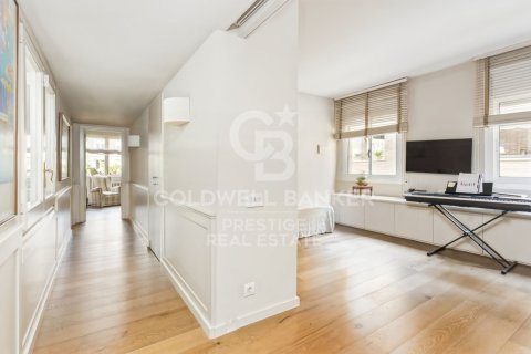 4 bedrooms apartment for rent in Barcelona, Catalonia, Spain № 5268 - photo 15