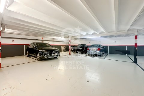 4 bedrooms apartment for rent in Barcelona, Catalonia, Spain № 5268 - photo 25