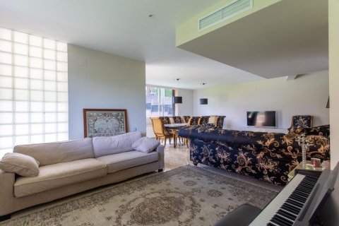 5 chambres house à vendre à Sant Andreu de Llavaneres, Barcelona, Catalonia, Spain № 3631 - photo 11