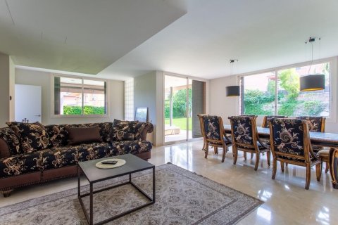 5 chambres house à vendre à Sant Andreu de Llavaneres, Barcelona, Catalonia, Spain № 3631 - photo 8