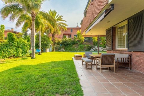 5 chambres house à vendre à Sant Andreu de Llavaneres, Barcelona, Catalonia, Spain № 3631 - photo 3