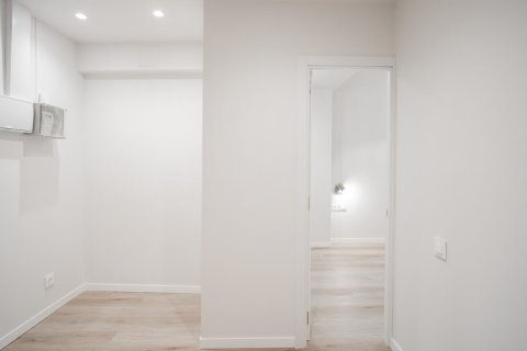 3 chambres apartment à vendre à Barcelona, Catalonia, Spain № 3626 - photo 7