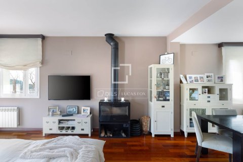 Villa de 3 dormitorios en venta en Sant Pol de Mar, Barcelona, Cataluña, Spain № 6829 - foto 12