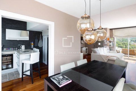 Villa de 3 dormitorios en venta en Sant Pol de Mar, Barcelona, Cataluña, Spain № 6829 - foto 14