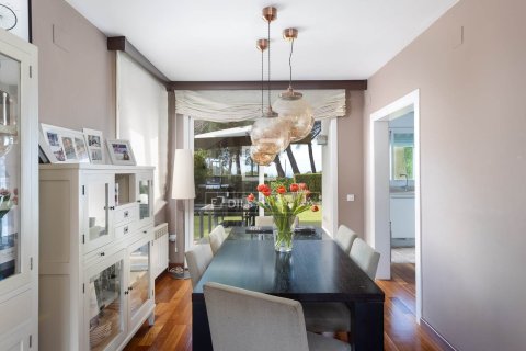 Villa de 3 dormitorios en venta en Sant Pol de Mar, Barcelona, Cataluña, Spain № 6829 - foto 13