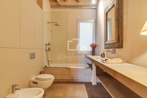 2 chambres apartment à vendre à Barcelona, Catalonia, Spain № 6827 - photo 23