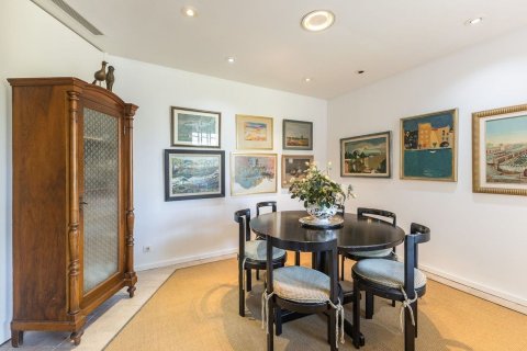 Сasa de 4 dormitorios en venta en Castelldefels, Barcelona, Cataluña, Spain № 7035 - foto 11