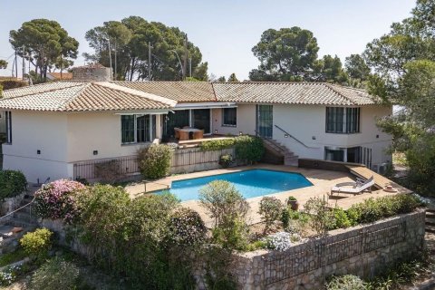 Сasa de 4 dormitorios en venta en Castelldefels, Barcelona, Cataluña, Spain № 7035 - foto 2