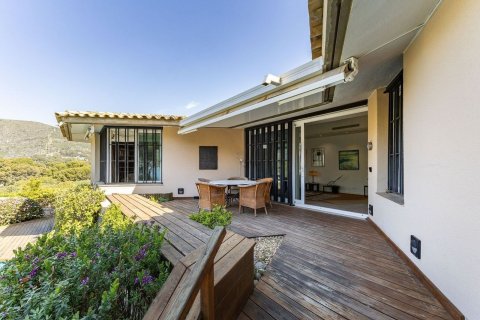 Сasa de 4 dormitorios en venta en Castelldefels, Barcelona, Cataluña, Spain № 7035 - foto 5