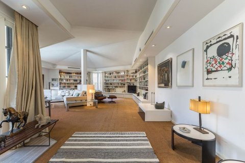 Сasa de 4 dormitorios en venta en Castelldefels, Barcelona, Cataluña, Spain № 7035 - foto 7