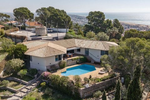 4 bedrooms house for sale in Castelldefels, Barcelona, Catalonia, Spain № 7035