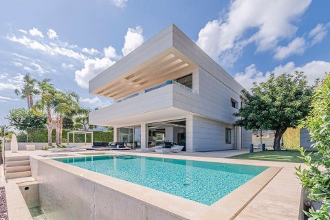 6 bedrooms house for sale in Teia, Barcelona, Catalonia, Spain № 7040