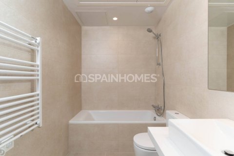 3 bedrooms penthouse for sale in Sabadell, Barcelona, Catalonia, Spain № 7034 - photo 10