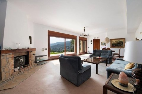 3 bedrooms house for sale in Castelldefels, Barcelona, Catalonia, Spain № 7036 - photo 12