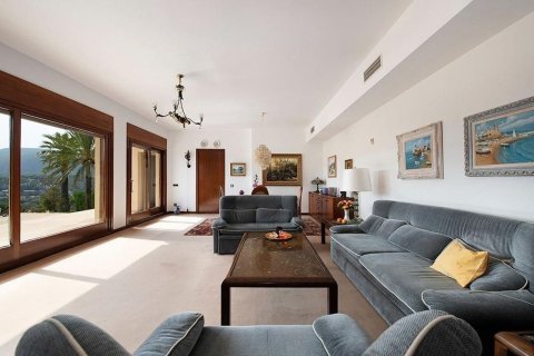 3 bedrooms house for sale in Castelldefels, Barcelona, Catalonia, Spain № 7036 - photo 13