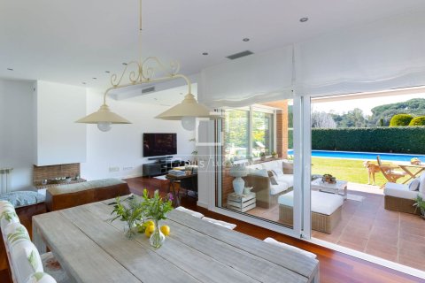 4 bedrooms villa for sale in Sant Vicenc De Montalt, Barcelona, Catalonia, Spain № 6517 - photo 7