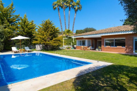 4 bedrooms villa for sale in Sant Vicenc De Montalt, Barcelona, Catalonia, Spain № 6517 - photo 27