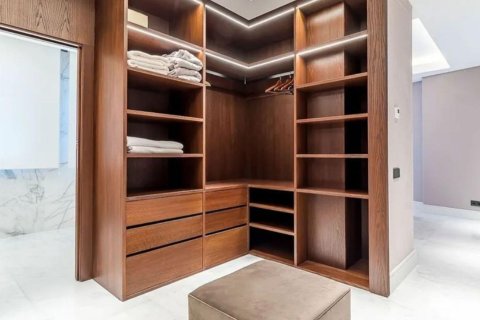 5 bedrooms apartment for sale in Barcelona, Catalonia, Spain № 4610 - photo 15