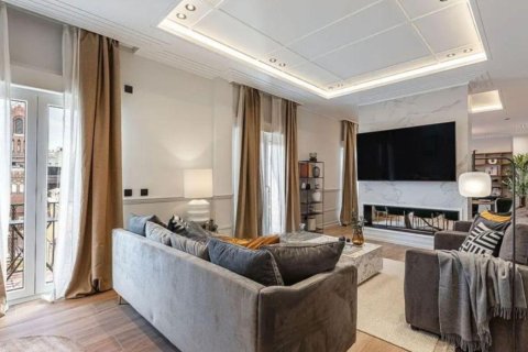 5 bedrooms apartment for sale in Barcelona, Catalonia, Spain № 4610 - photo 4