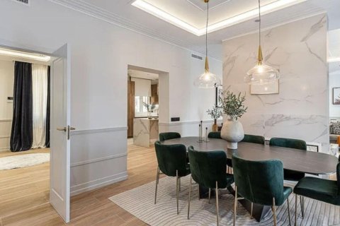 5 bedrooms apartment for sale in Barcelona, Catalonia, Spain № 4610 - photo 7