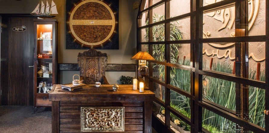 Коммерческая недвижимость 240м² в Эшампле, Барселона, Каталония, Испания № 1245