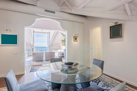 Купить квартиру в Барселона, Испания с 4 спальни, 202м², № 1244 - фото 9