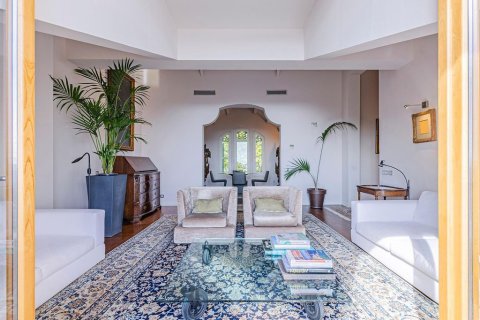 Купить квартиру в Барселона, Испания с 4 спальни, 202м², № 1244 - фото 14