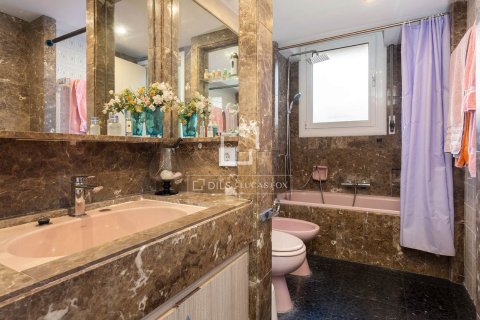 5 chambres apartment à vendre à Barcelona, Catalonia, Spain № 4070 - photo 30