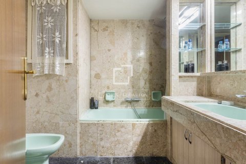 5 chambres apartment à vendre à Barcelona, Catalonia, Spain № 4070 - photo 26